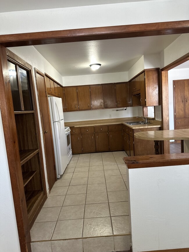 Photo - 6419 Gardenview Dr
