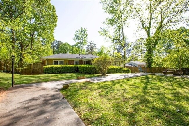 Photo - 4035 Brookcrest Cir