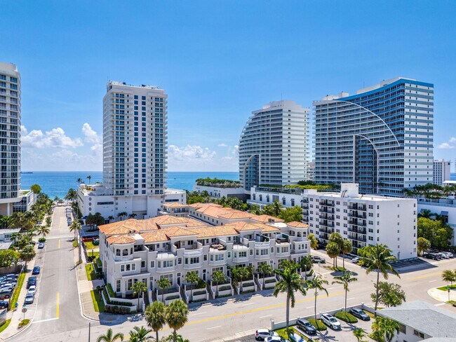 Photo - 514 N Birch Rd