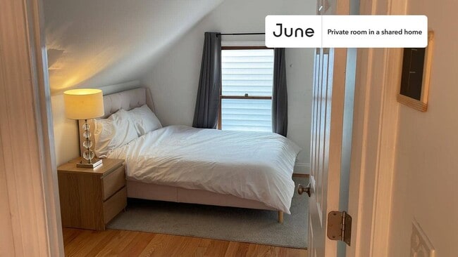 Photo - Room in Shared 6 bed/2 bath home Unidad F