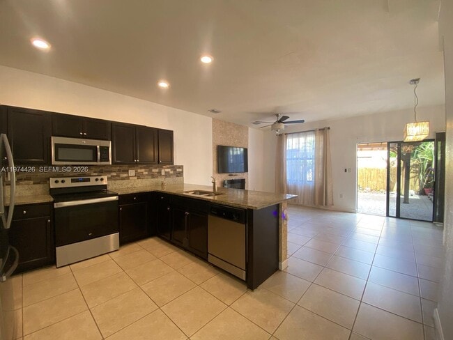 Photo - 11543 SW 248th Ln