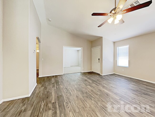 Photo - 40175 N Costa Del Sol Dr House