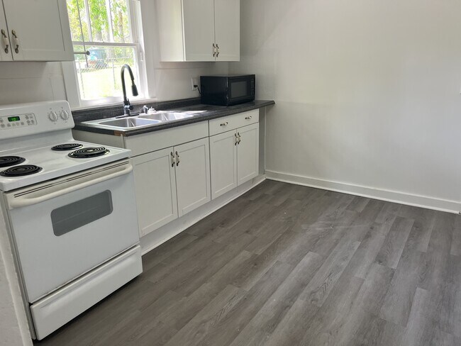 Photo - 1006 Adair St