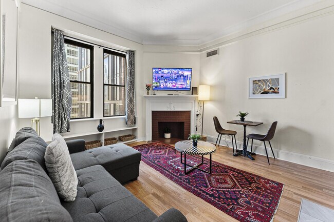 Photo - 60-62-62 Boylston St Unidad FL1-ID1240417P