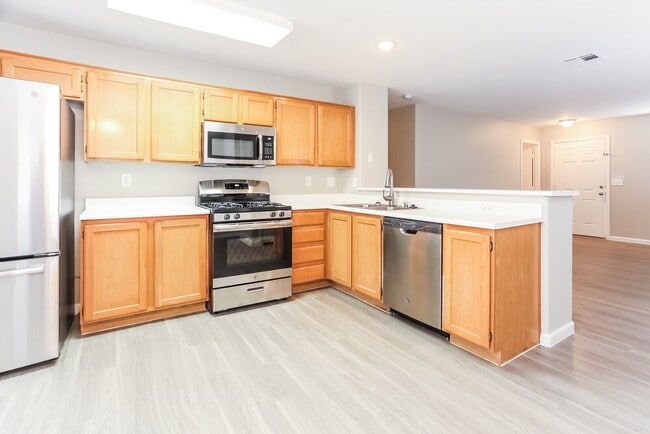 Photo - 7905 Odysseus Ave