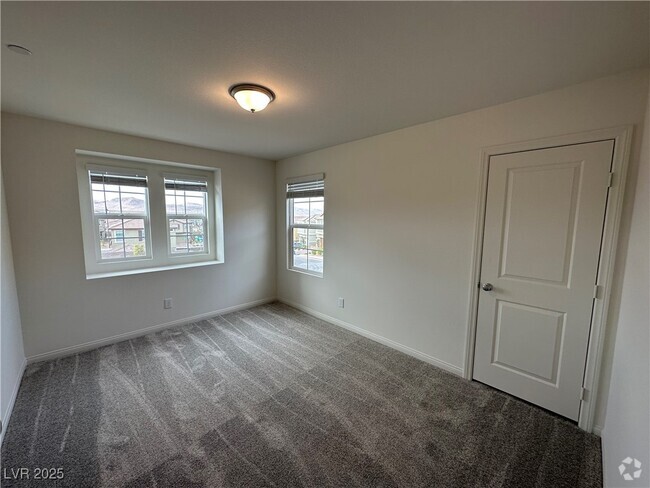 Building Photo - 2562 Ofanto St Rental