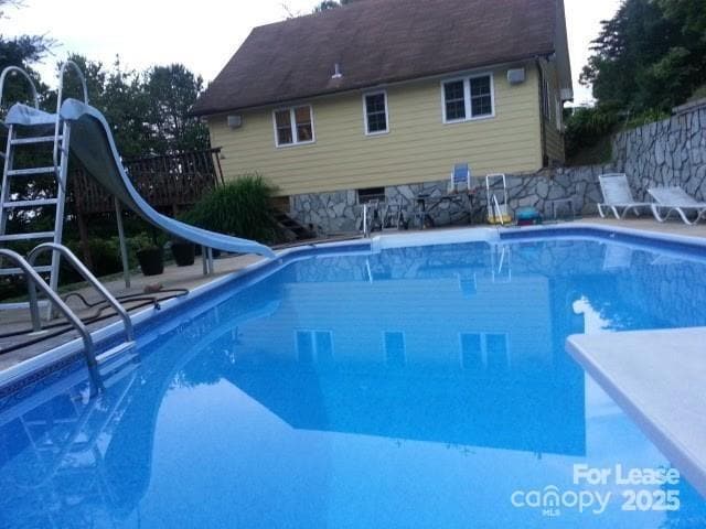 Photo - 236 Lakeview Dr House