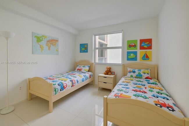 Photo - 17150 N Bay Rd Unit 2320