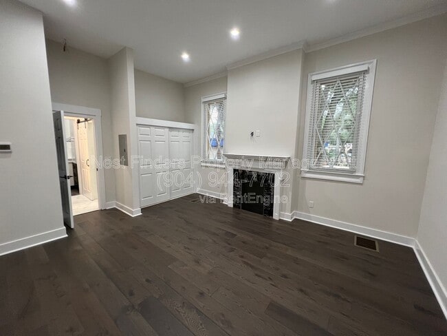 Building Photo - 1541 Riverside Ave Unit 2