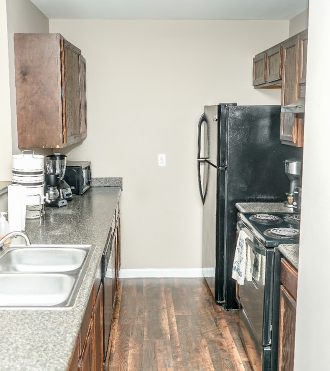 Photo - 1414 Annette St