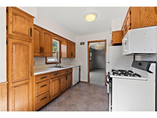 Photo - 6244 Humboldt Ave S