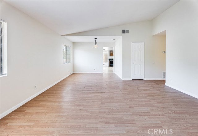 Photo - 5546 McLennan Ave