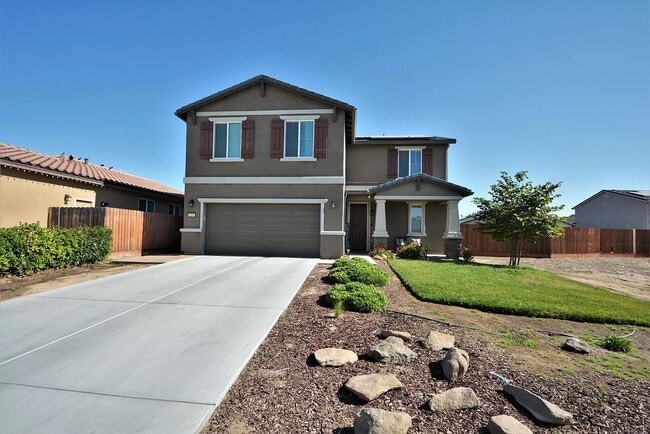 Photo - 6856 E Geary St