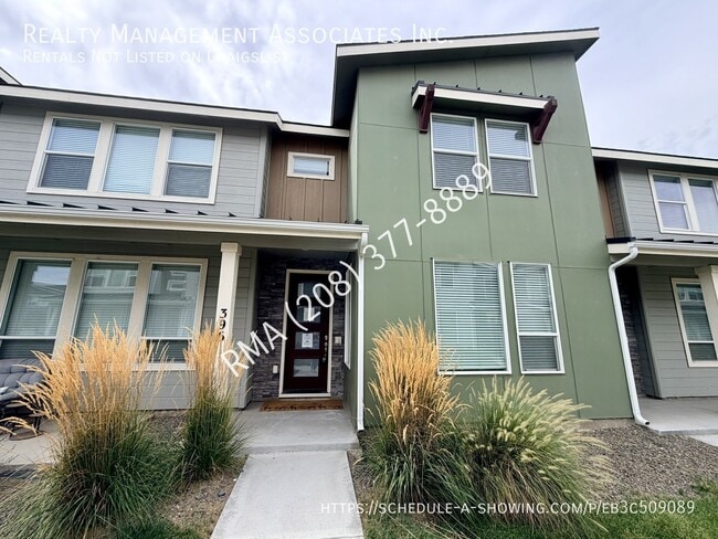 Building Photo - 404 N Traquair Ln