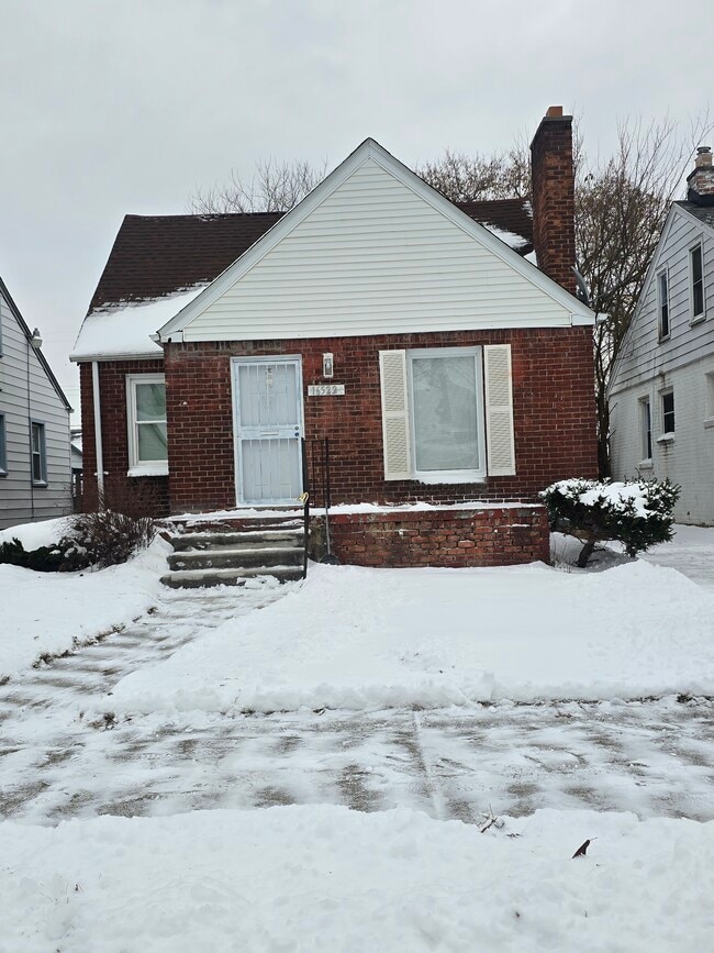 Building Photo - 16522 Murray Hill St