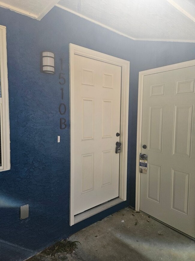 Photo - 1510 Arthur Ave Apartment Unit 1510 Arthur Ave,  B