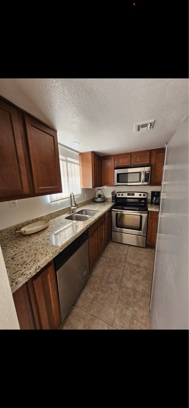 Photo - 3800 E 2nd St