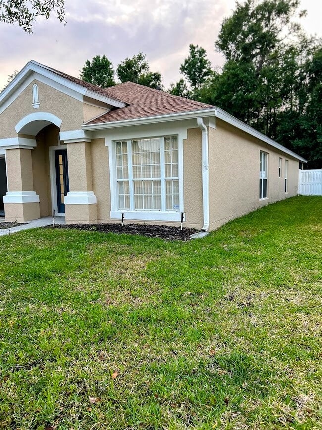 Photo - 5023 Quadrangle Ct