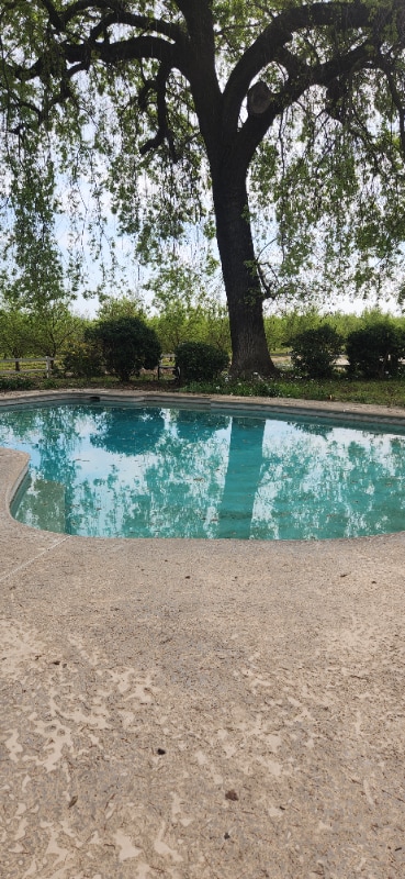 Photo - 9905 Ave 404