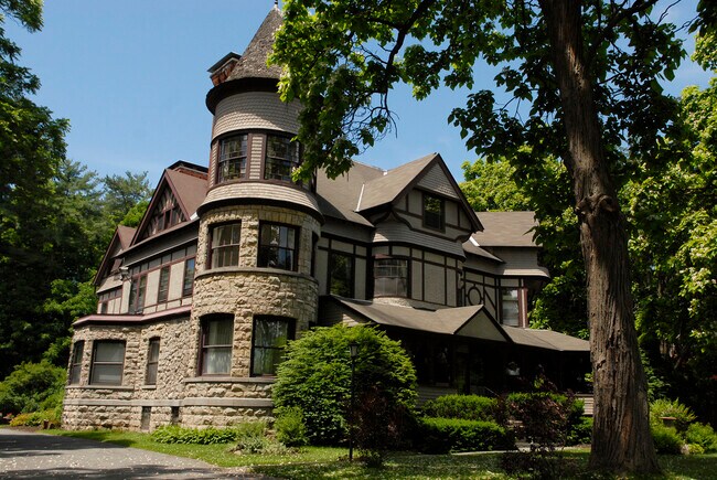 Photo - 245 Clinton St Unidad 1A