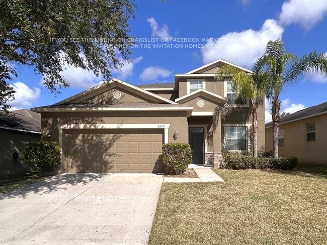 Building Photo - 3227 Berwick Ln