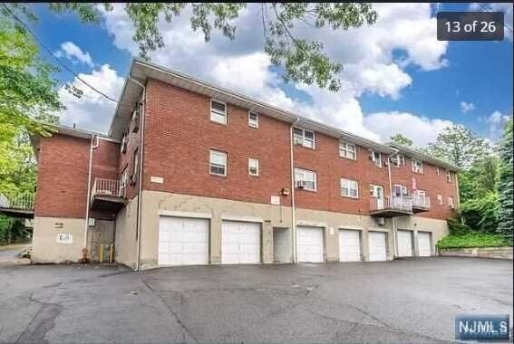 Photo - 325 Grantwood Blvd Unidad 4B