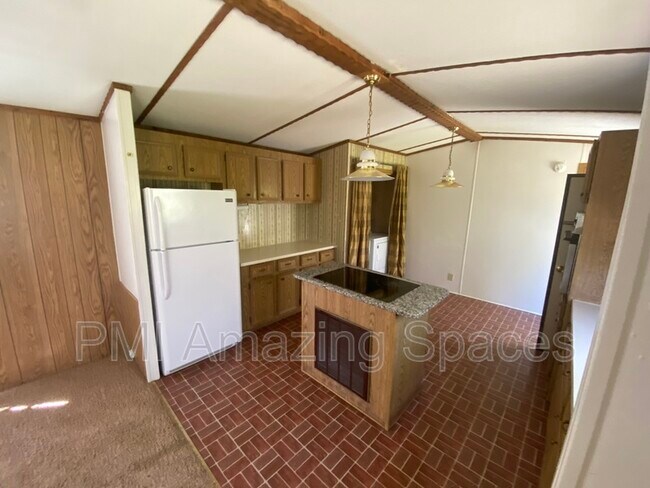 Photo - 9121 Simpson Rd