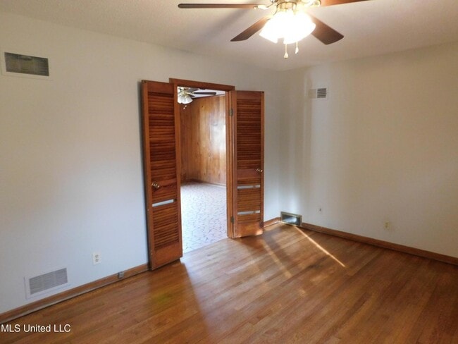 Photo - 8349 Cedarbrush Dr