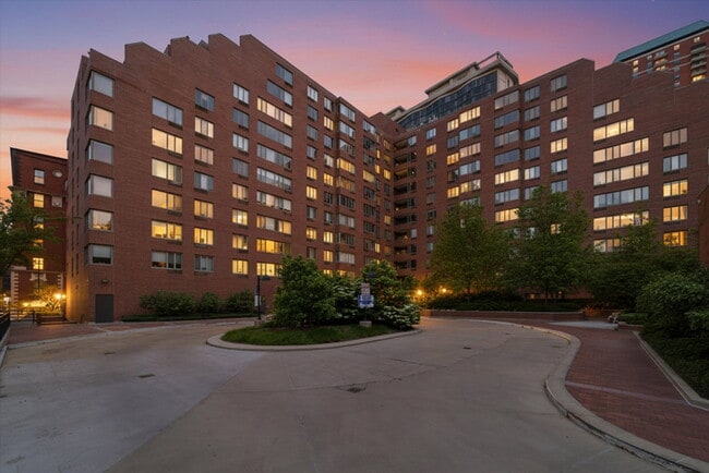 Photo - 801 S Plymouth Ct Unit 713