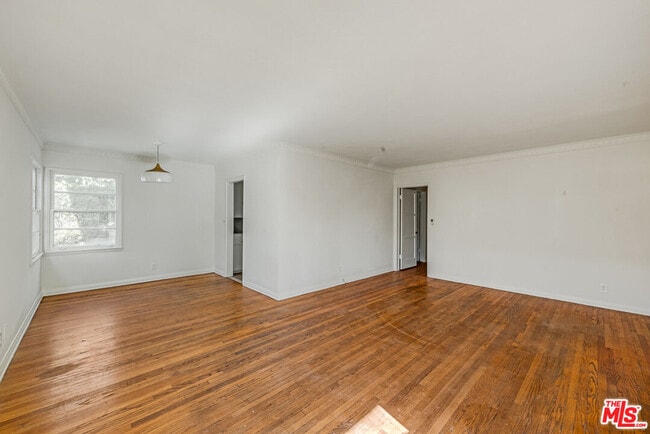 Photo - 1706 N Stanley Ave Unit 3