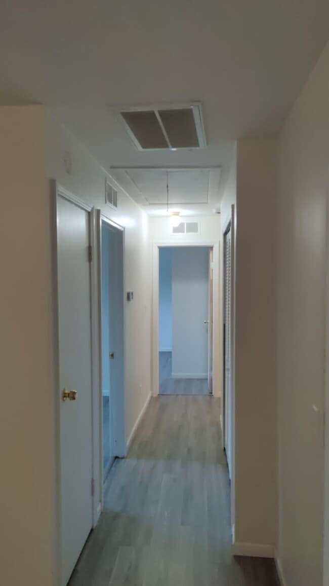 1131 Rambling Rd