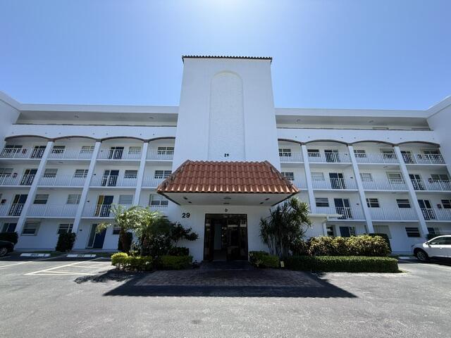 Building Photo - 29 Yacht Club Dr Unit 304