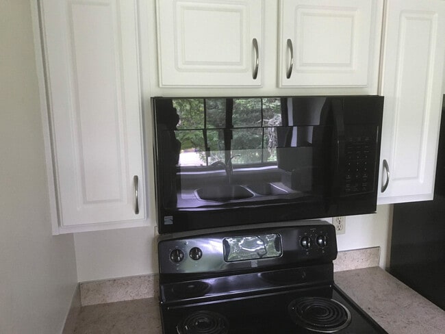 Photo - 3 Bedroom Home in SE Eugene