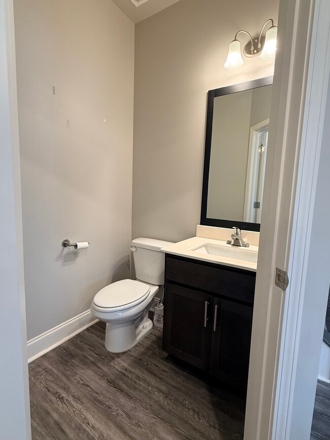 Photo - 1300 Sugar Glen Ct