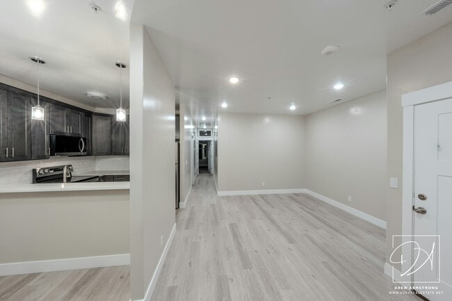 Photo - 67 S Main St Unit #201 - Flex