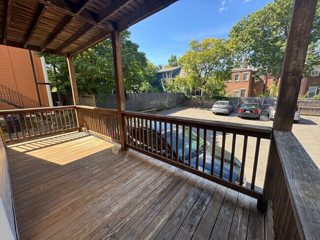 Photo - 61 Dana St Unidad #8