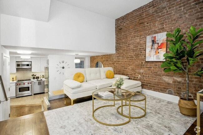 Building Photo - 125 E 83rd St Rental
