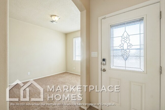 Photo - 7114 Wasilla Dr NE