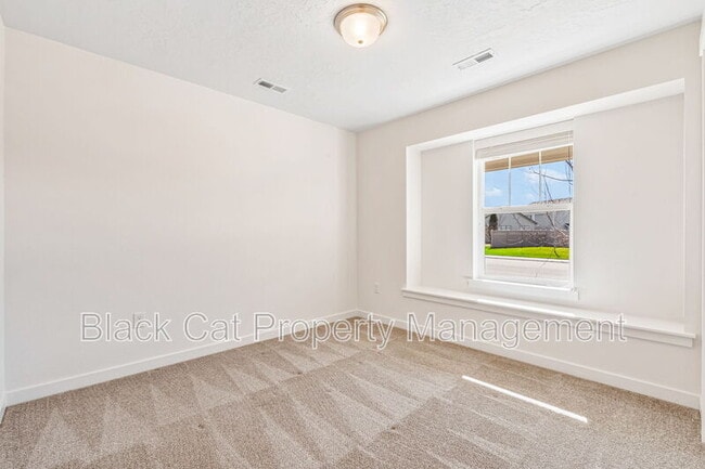 Photo - 10604 W New Berlin Dr