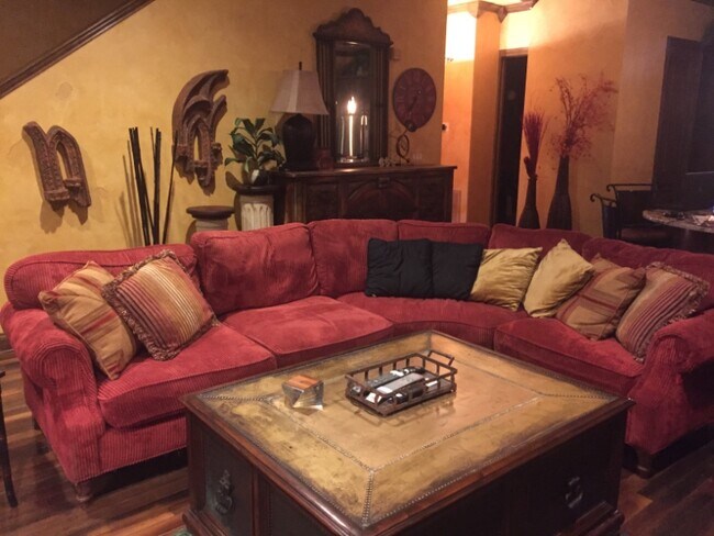 Photo - 1205 Beaconsfield Lane