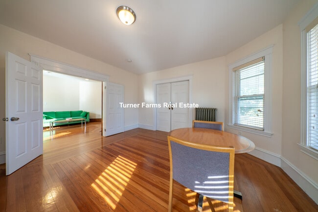 Photo - 124 Forest St Unidad 1