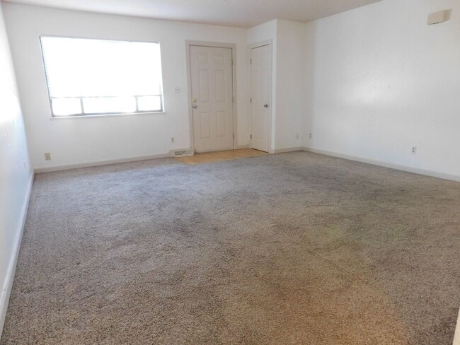 Photo - 3309 Delicious Dr Unit B