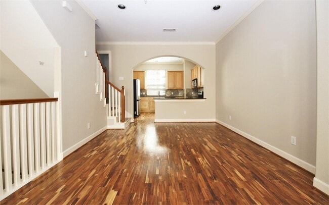 Photo - 2902 Chenevert St Unit L