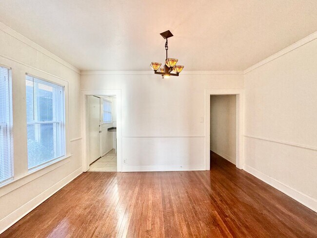 Photo - 1 Bedroom, 1 Bath Apartment - East Dallas