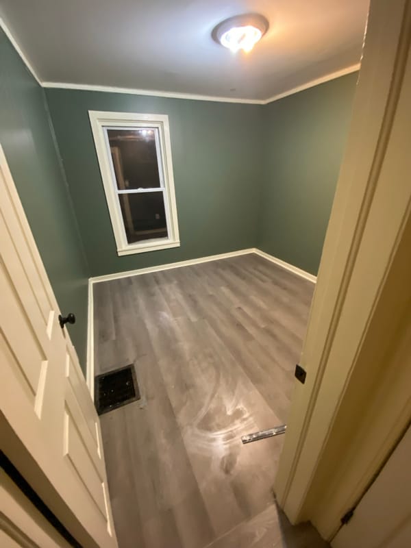 Photo - 641 Burlington St