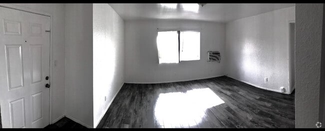 Building Photo - 5660 Case Ave Unit C Rental