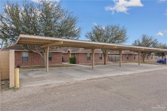 Photo - 6 Baltic Ave Unidad 2