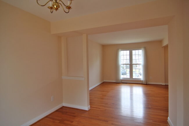 Photo - 6148 Martins Landing Ct