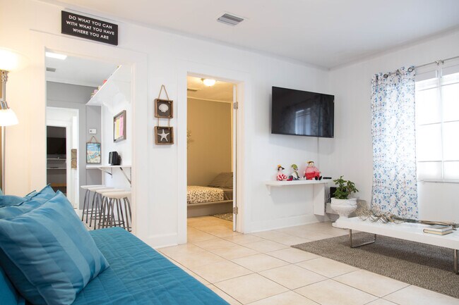 Photo - 3147 SW 17th St