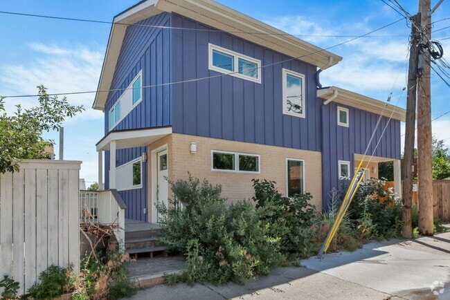 Building Photo - 1936 W 37th Ave Rental